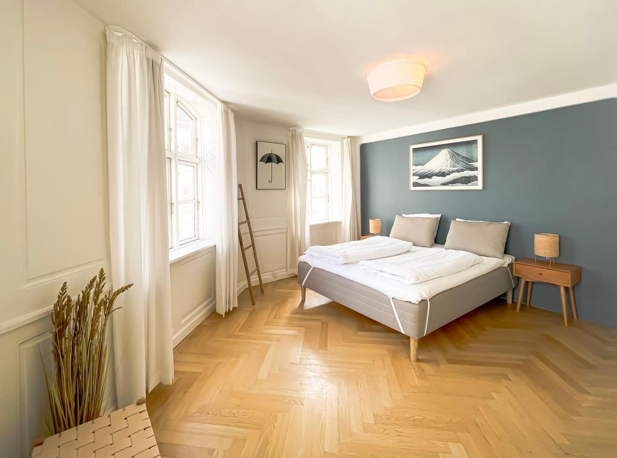 Large Apartment With 4 Bedrooms In Kopenhagen Bagian luar foto
